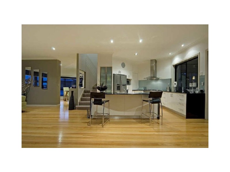 1 Pathfinder Road, Coomera Waters QLD 4209