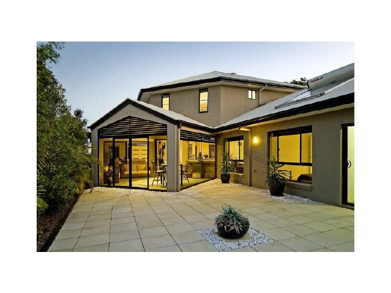 1 Pathfinder Road, Coomera Waters QLD 4209