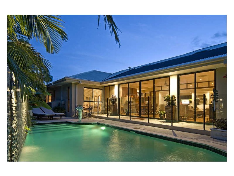 3 Pathfinder Road, Coomera Waters QLD 4209