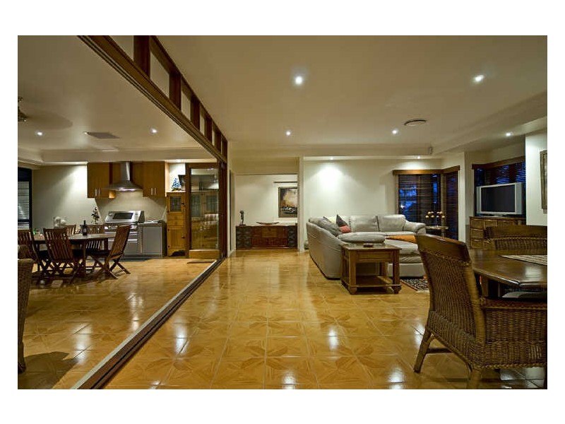 3 Pathfinder Road, Coomera Waters QLD 4209