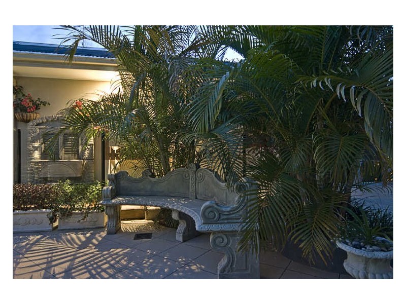 3 Pathfinder Road, Coomera Waters QLD 4209