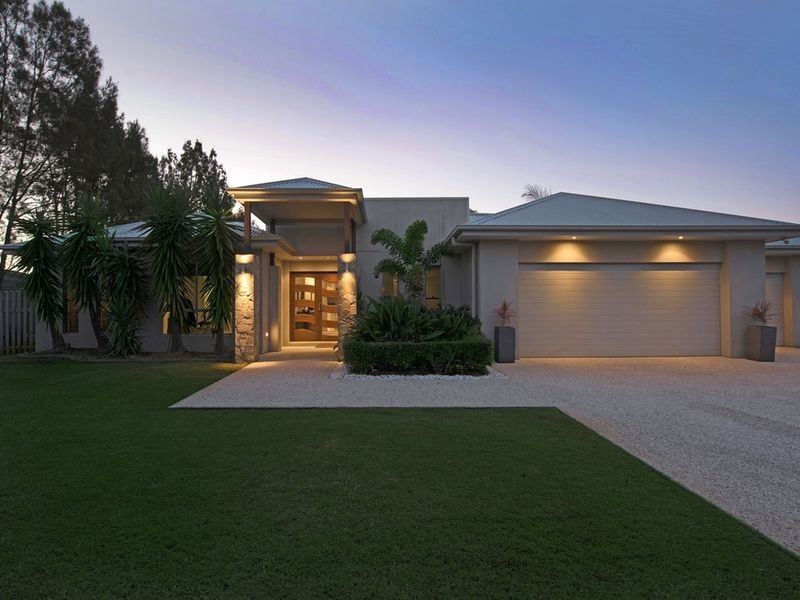 17 First Light Court, Coomera Waters QLD 4209
