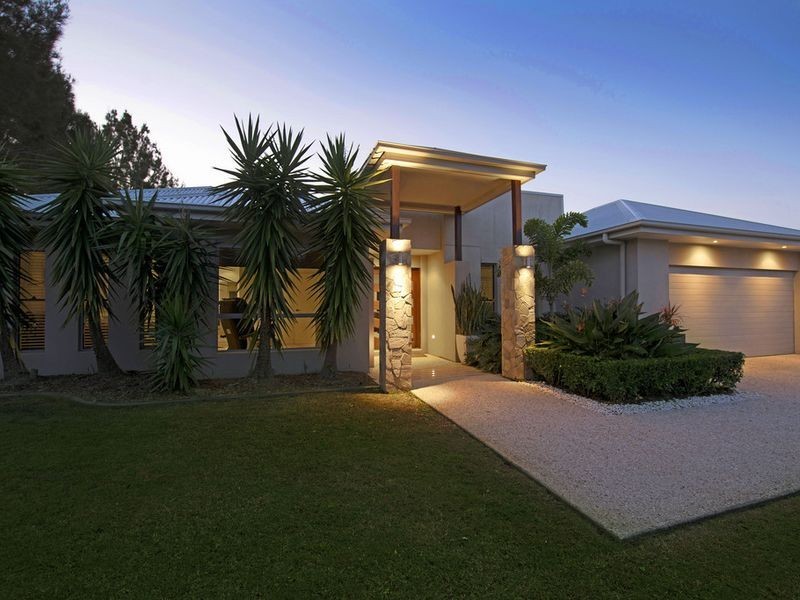 17 First Light Court, Coomera Waters QLD 4209