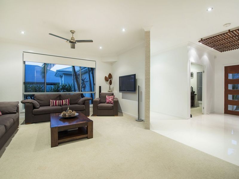 17 First Light Court, Coomera Waters QLD 4209