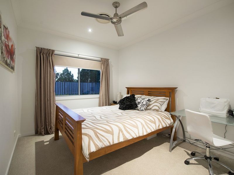 17 First Light Court, Coomera Waters QLD 4209