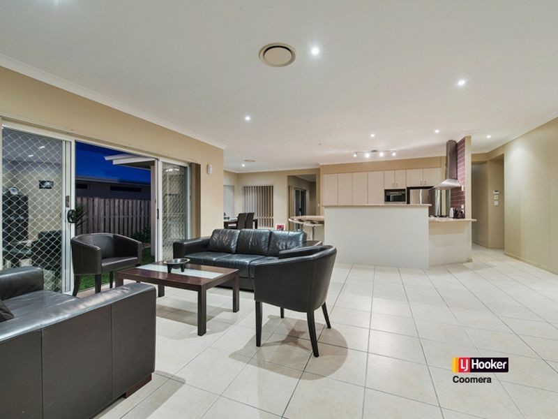 6 Kingtide Lane, Coomera Waters QLD 4209