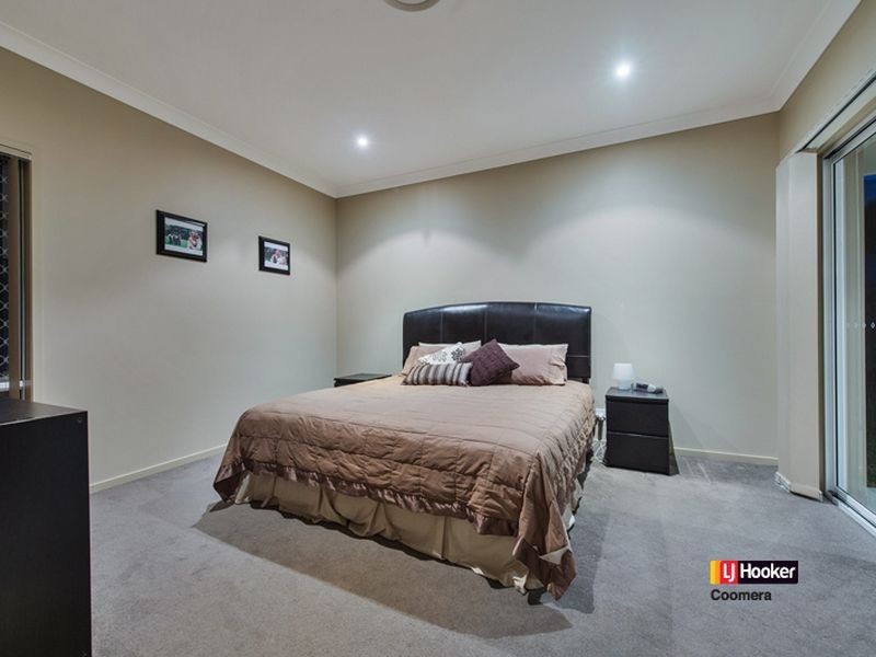 6 Kingtide Lane, Coomera Waters QLD 4209