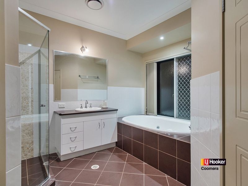6 Kingtide Lane, Coomera Waters QLD 4209