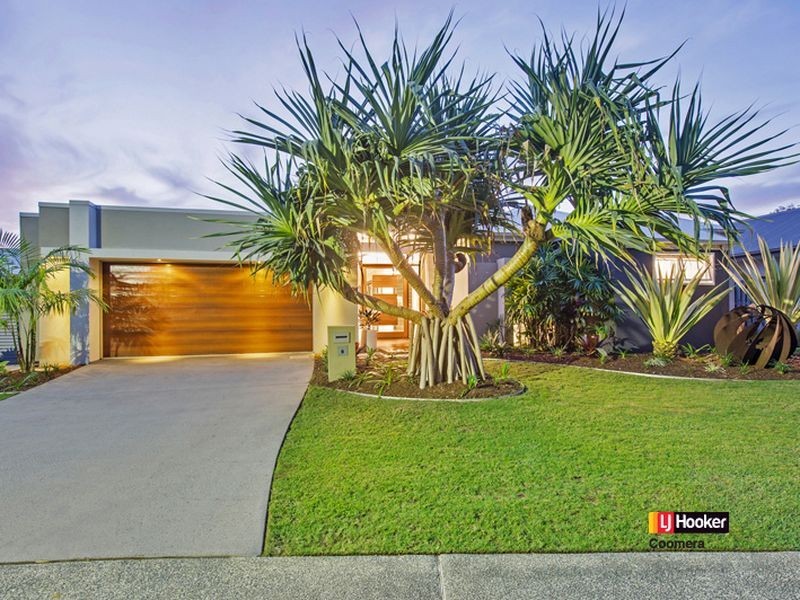 8 Kingtide Lane, Coomera Waters QLD 4209