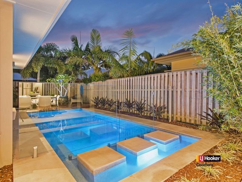 8 Kingtide Lane, Coomera Waters QLD 4209