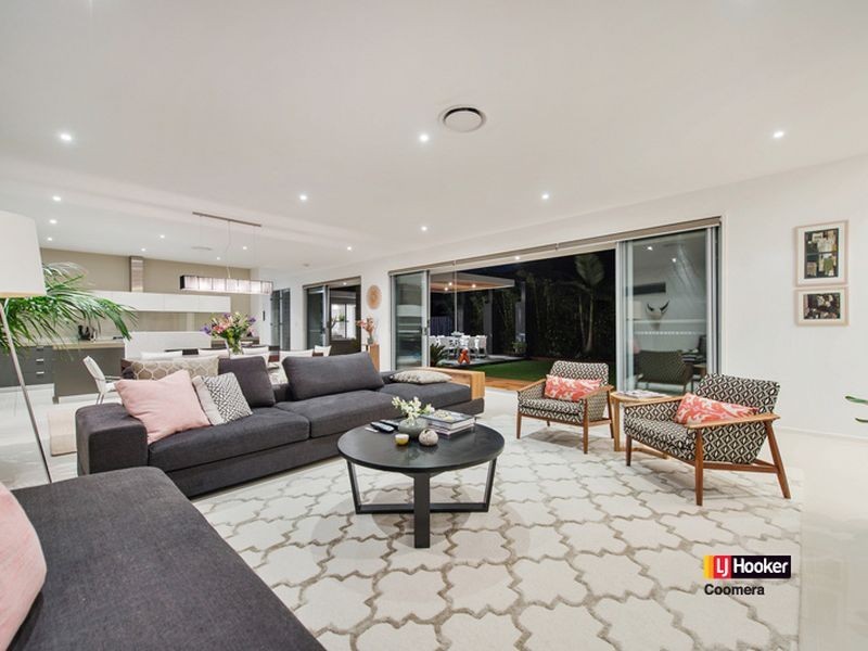 8 Kingtide Lane, Coomera Waters QLD 4209