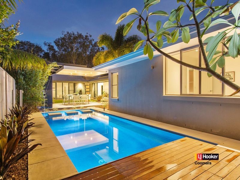 8 Kingtide Lane, Coomera Waters QLD 4209