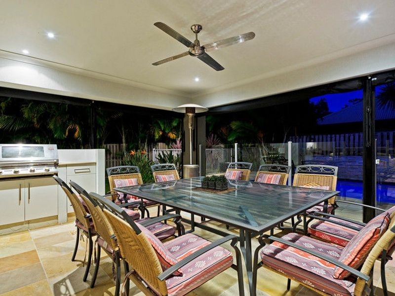 4 Tradition Place, Coomera Waters QLD 4209