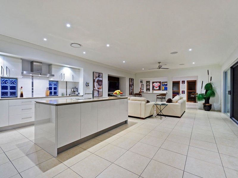 4 Tradition Place, Coomera Waters QLD 4209