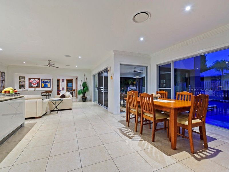 4 Tradition Place, Coomera Waters QLD 4209
