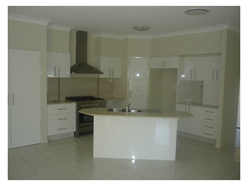 6 Picnic Creek Drive, Coomera QLD 4209