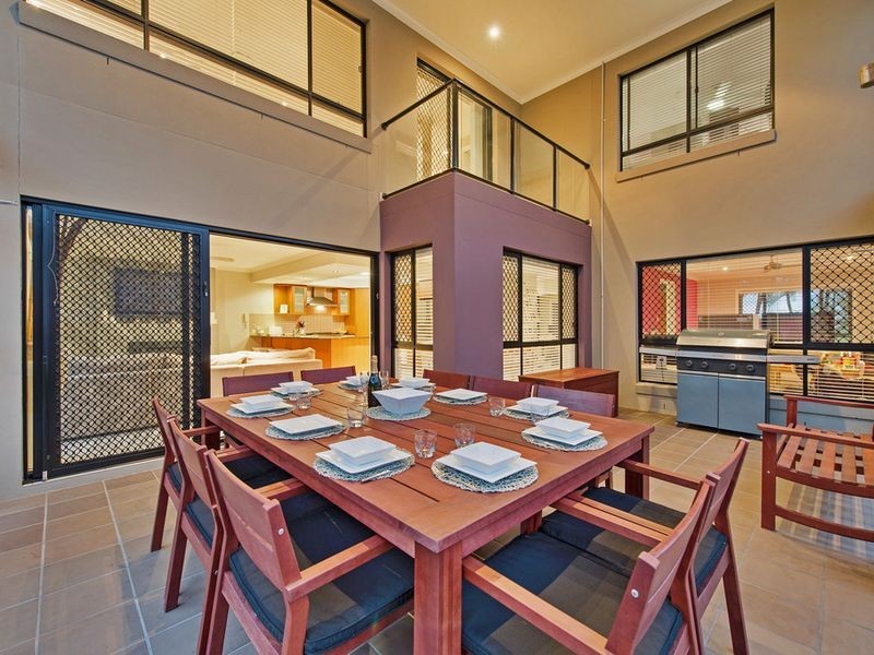 4 Drumbeat Place, Coomera Waters QLD 4209
