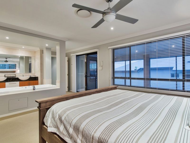 4 Drumbeat Place, Coomera Waters QLD 4209