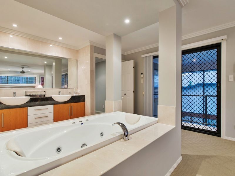 4 Drumbeat Place, Coomera Waters QLD 4209