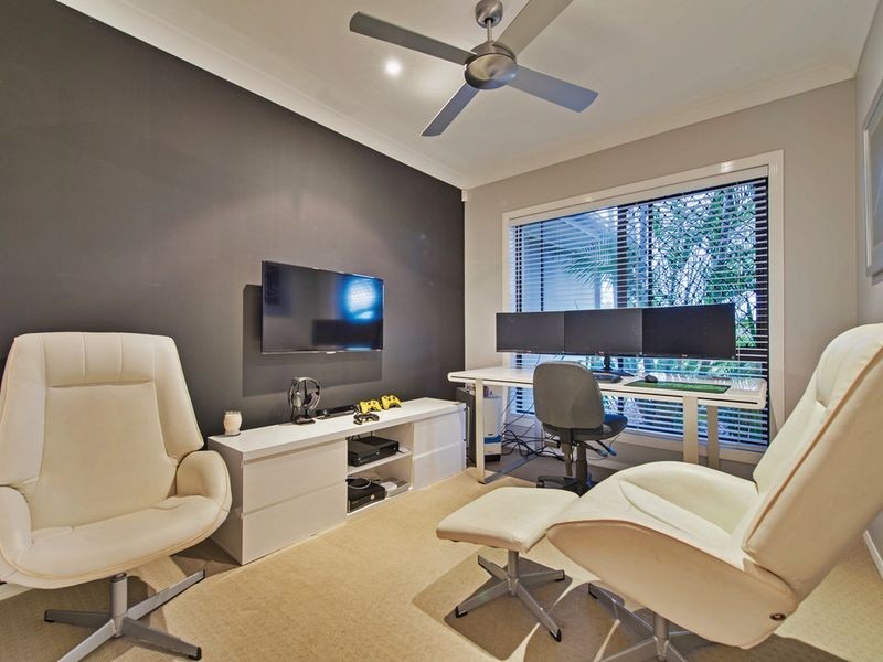 4 Drumbeat Place, Coomera Waters QLD 4209