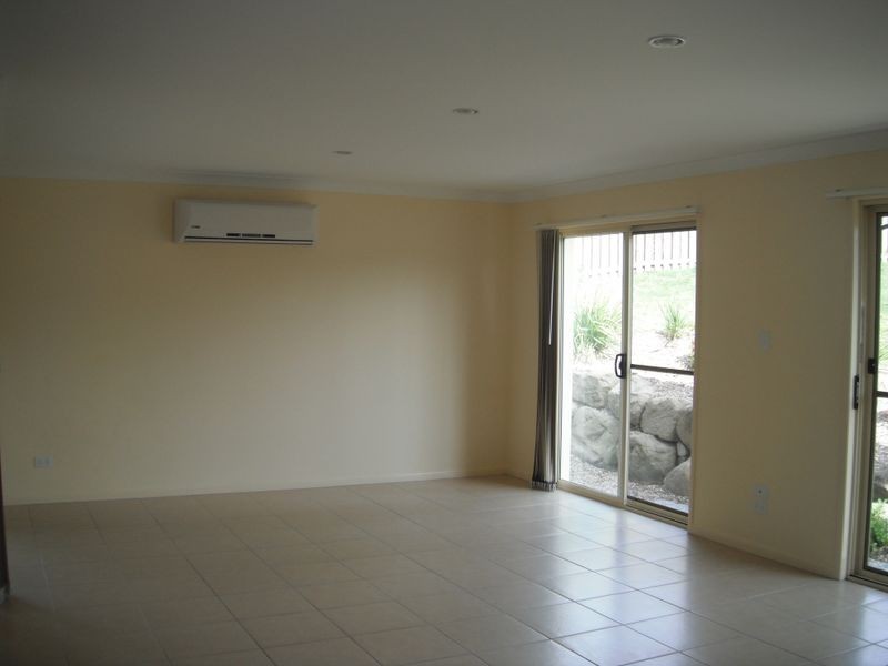 35 Richardson Crescent, Upper Coomera QLD 4209