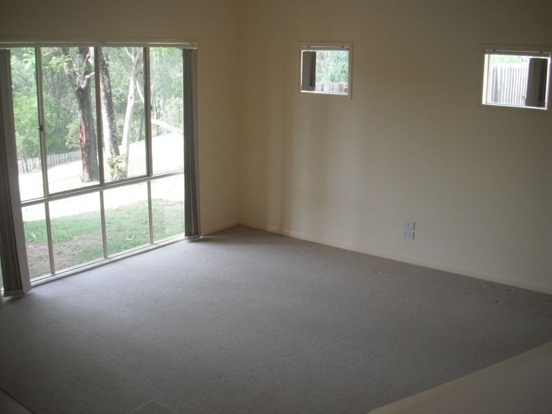 35 Richardson Crescent, Upper Coomera QLD 4209