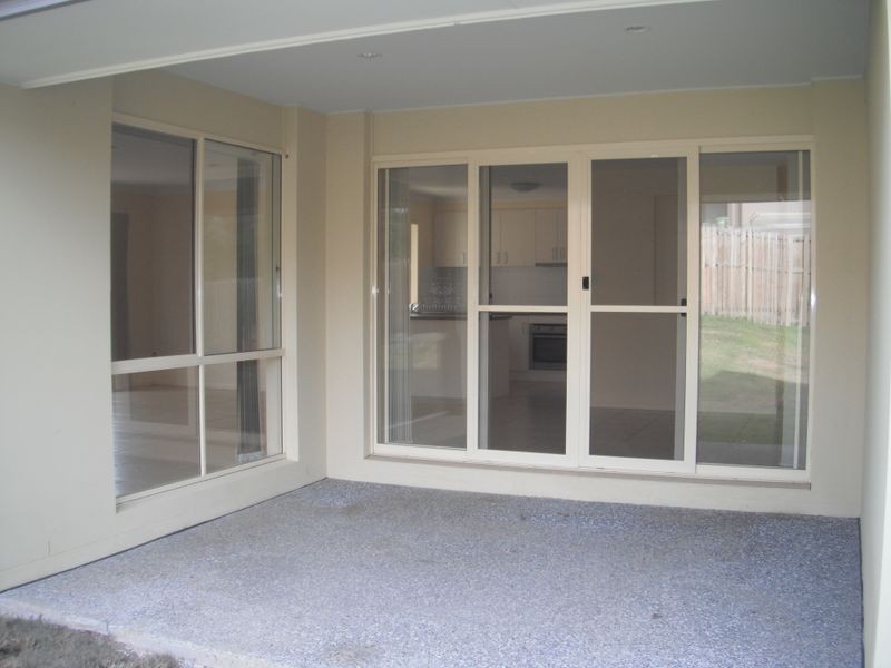 35 Richardson Crescent, Upper Coomera QLD 4209