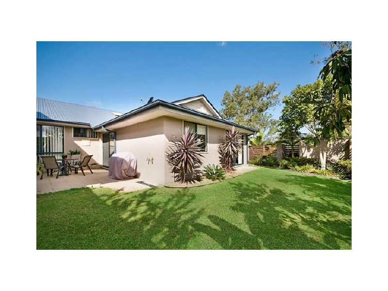 2/10 Livingstone Street, Upper Coomera QLD 4209