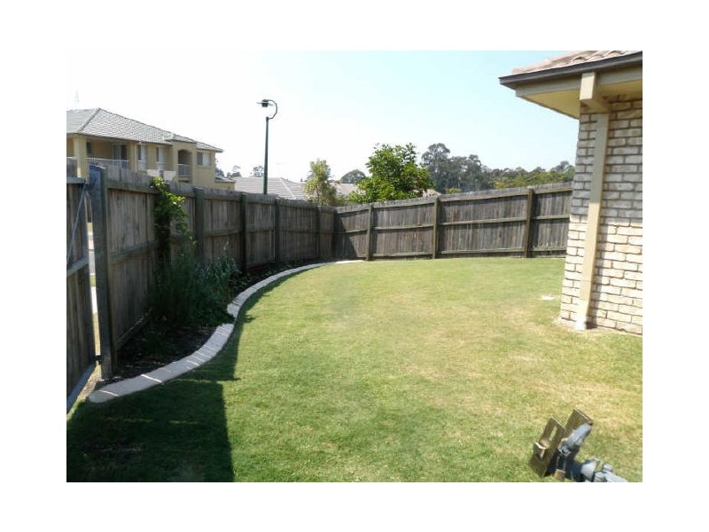 1/11 Gannon Way, Upper Coomera QLD 4209