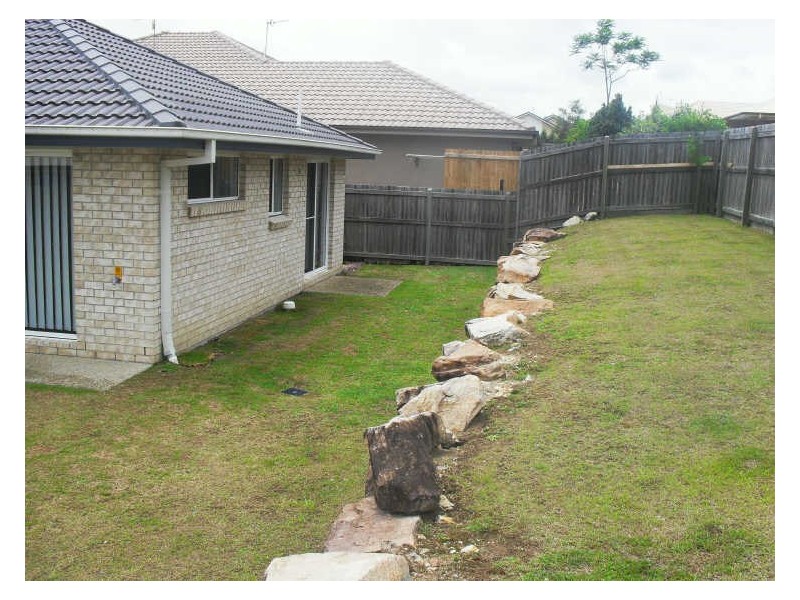 10 Glenshee Street, Upper Coomera QLD 4209