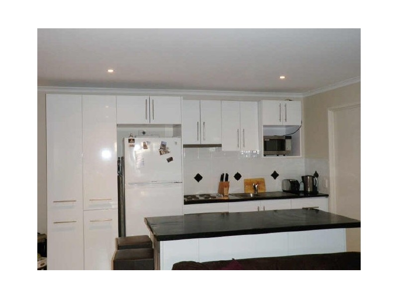 2/6 Fonda Place, Oxenford QLD 4210