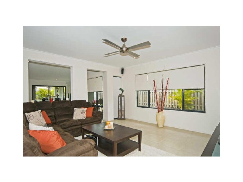 4 Redbay Street, Upper Coomera QLD 4209