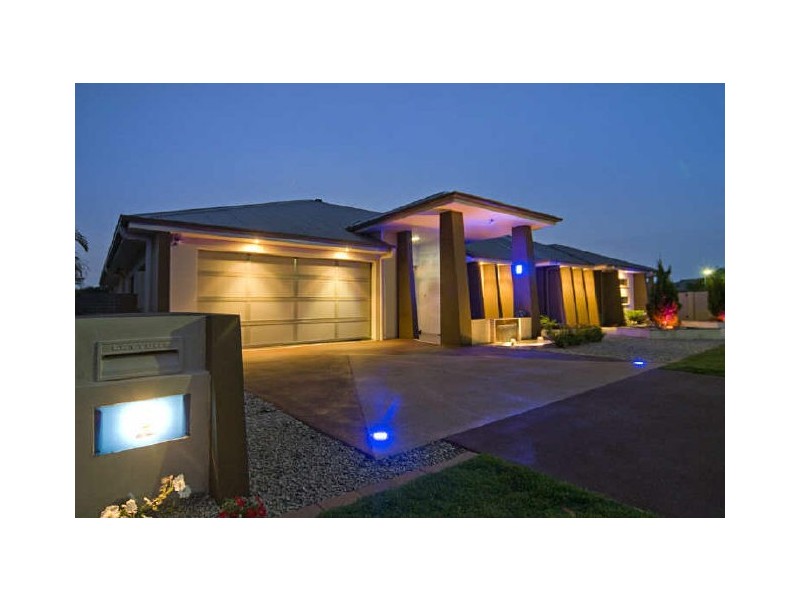 5 Slipstream Road, Coomera Waters QLD 4209