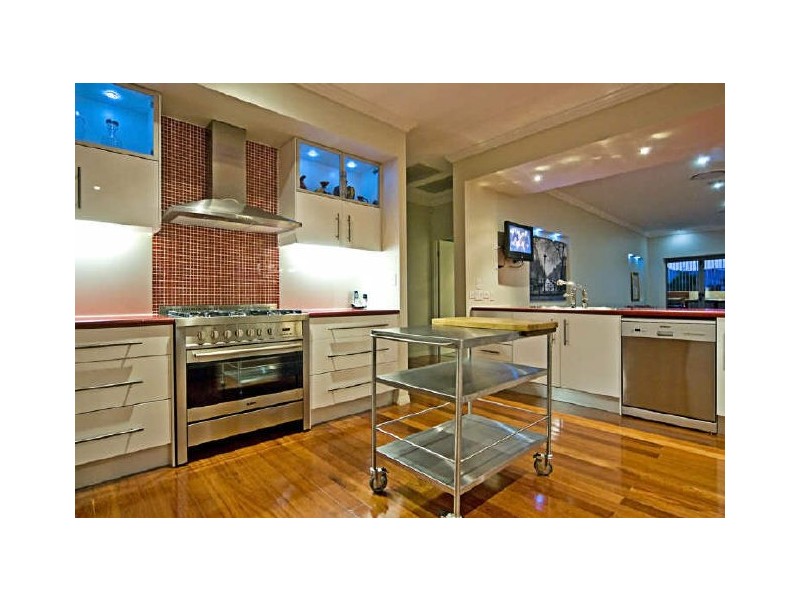 5 Slipstream Road, Coomera Waters QLD 4209