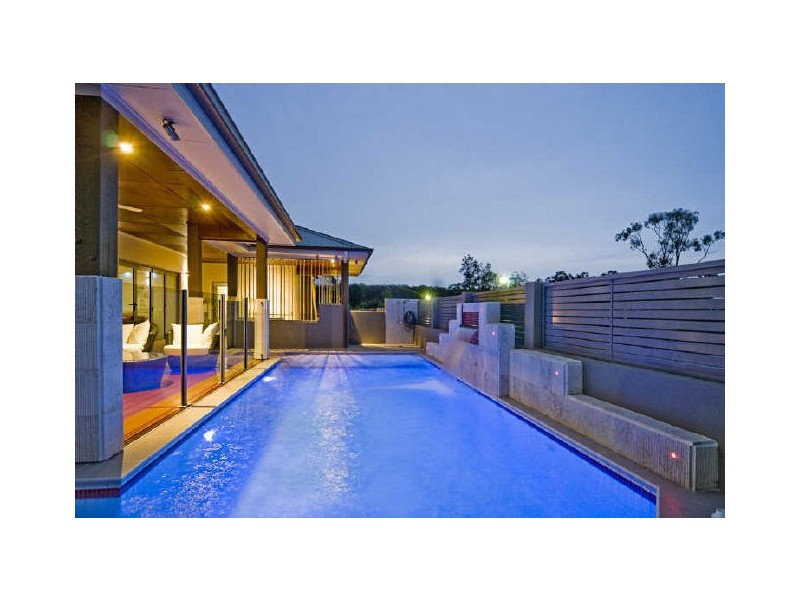 5 Slipstream Road, Coomera Waters QLD 4209