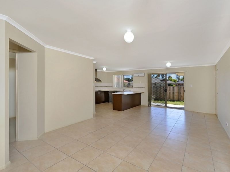 8 Flynn Street, Upper Coomera QLD 4209