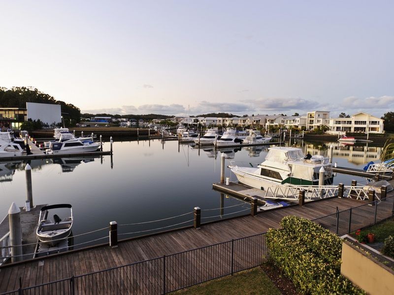 58 Brindabella Close, Coomera Waters QLD 4209