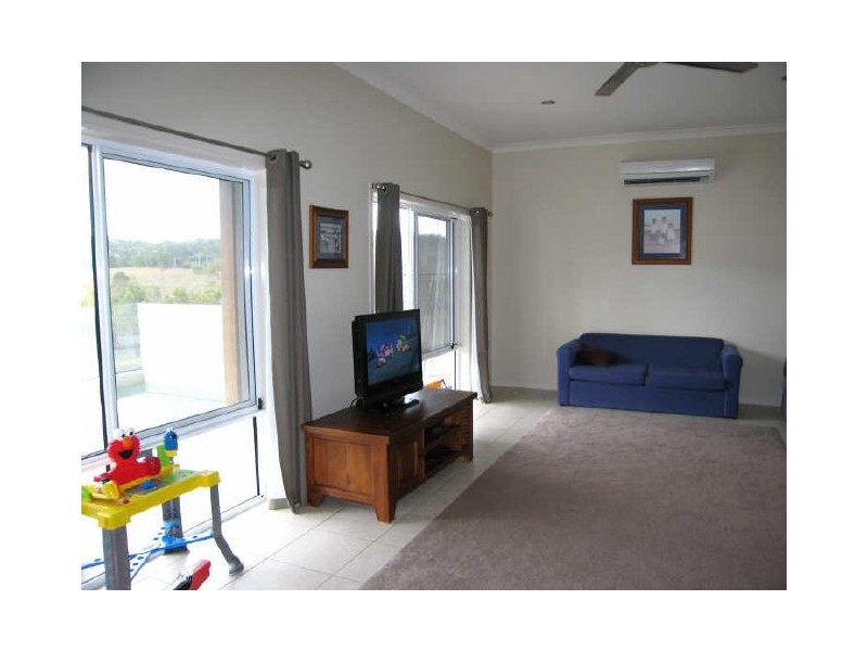 19 Candlebark Circuit, Upper Coomera QLD 4209