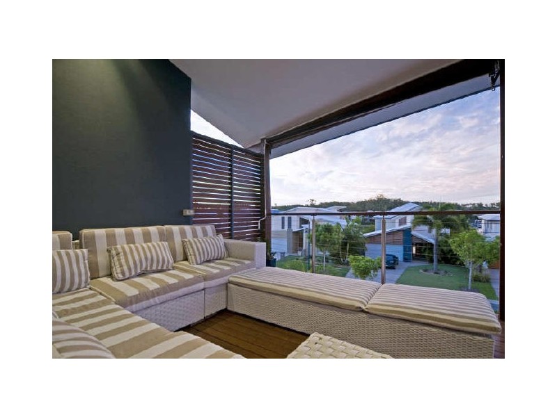 15 Buccaneer Way, Coomera QLD 4209