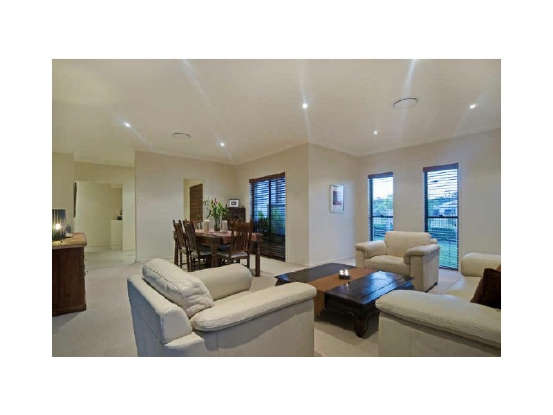 10 Ceil Circuit, Coomera Waters QLD 4209