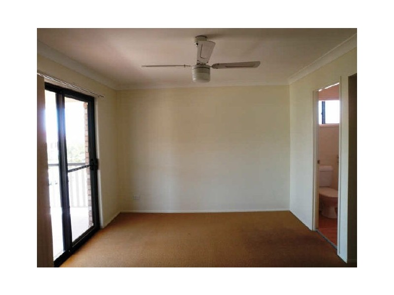 26 Tandanus Court, Oxenford QLD 4210