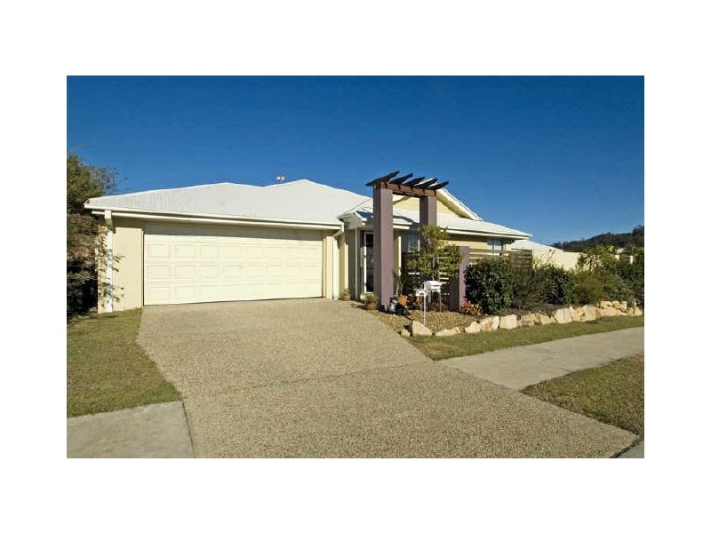 2/5 Appletree Street, Upper Coomera QLD 4209