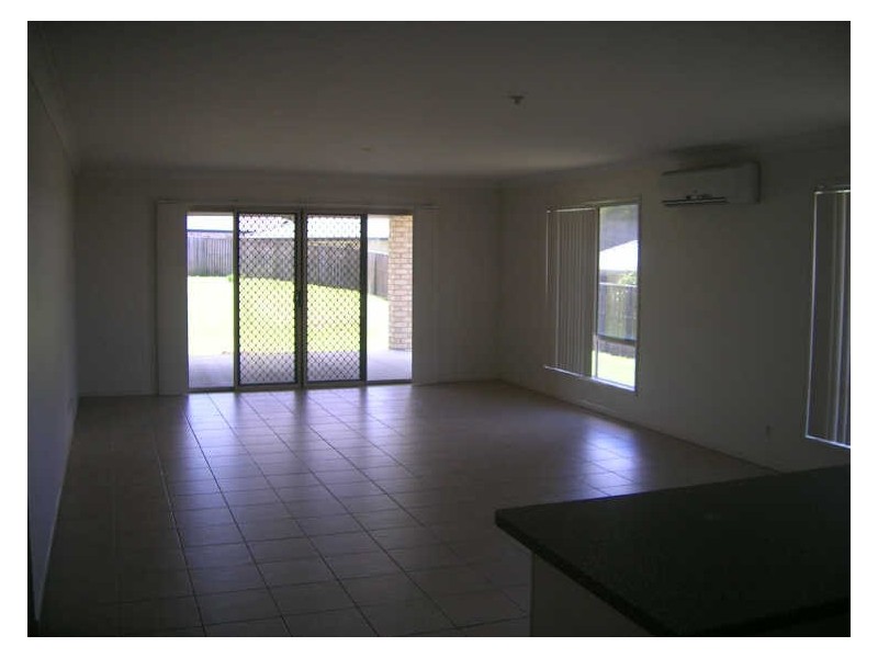 16 Habitat Way, Coomera QLD 4209