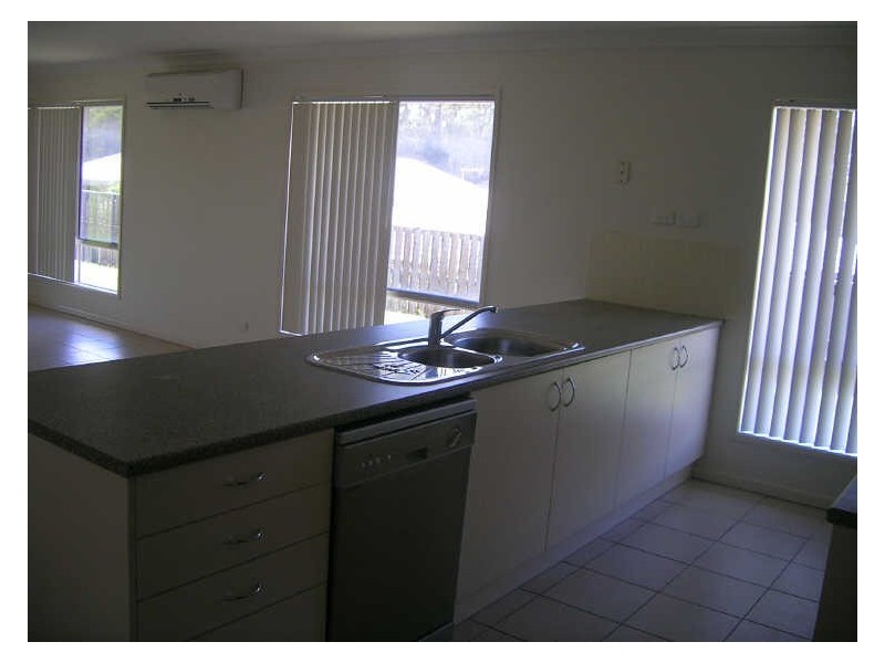 16 Habitat Way, Coomera QLD 4209