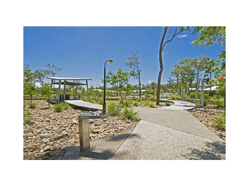 48 Picnic Creek Drive, Coomera QLD 4209