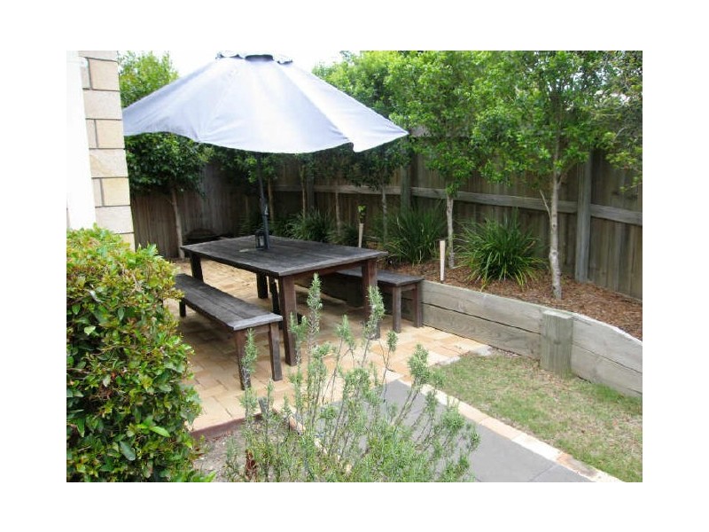 2/2 Ridgemont Street, Upper Coomera QLD 4209