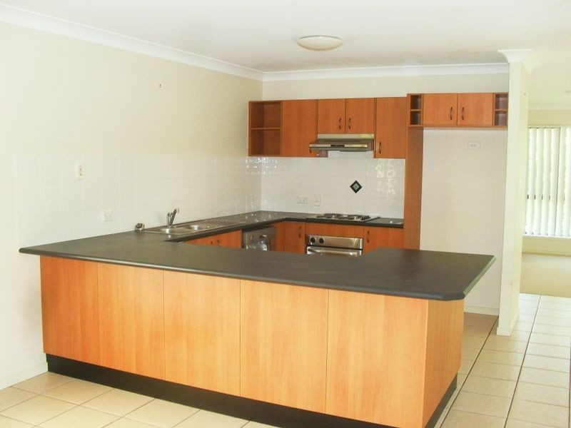 65 Billinghurst Crescent, Upper Coomera QLD 4209