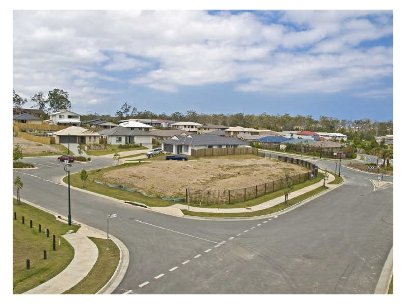 1 Lily Avenue, Coomera QLD 4209