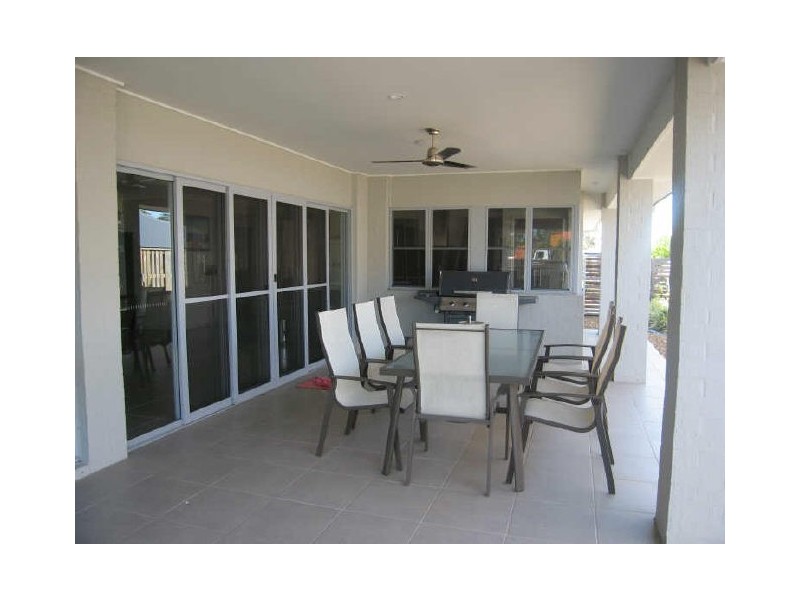 40 Peregrine Crescent, Coomera QLD 4209