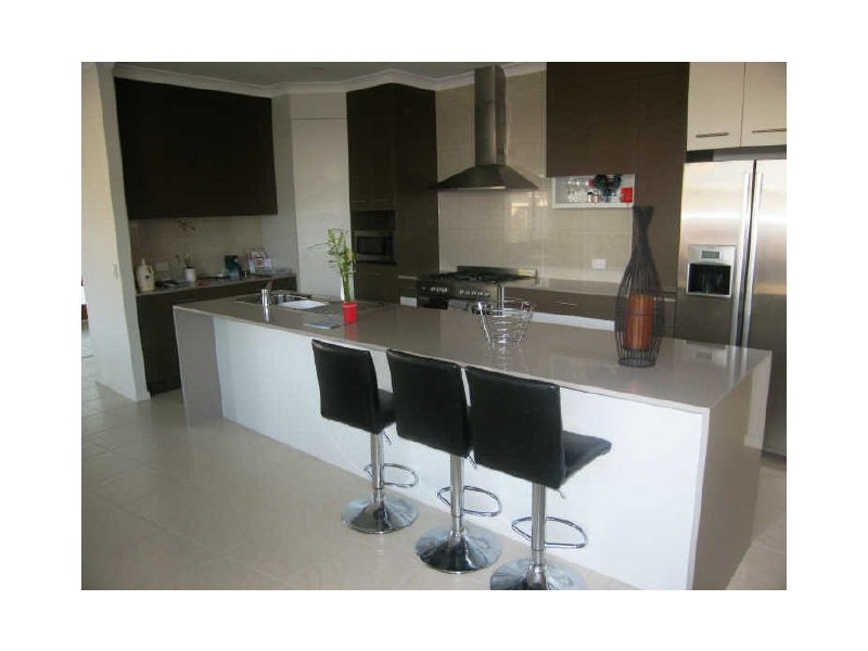 4 Bottletree Court, Coomera QLD 4209